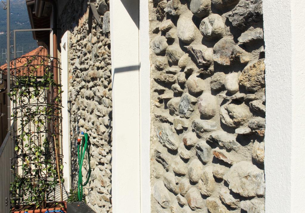 La Casa Sul Sasso Hotel แดร์วิโอ ภายนอก รูปภาพ