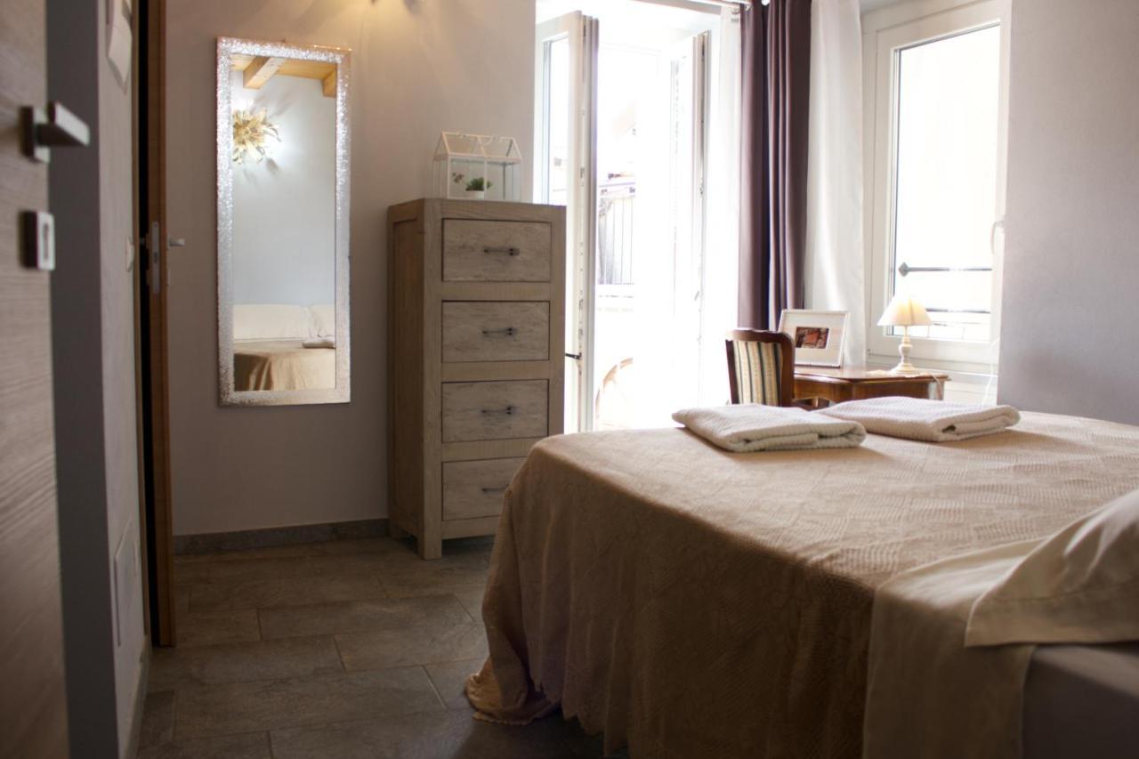La Casa Sul Sasso Hotel แดร์วิโอ ภายนอก รูปภาพ